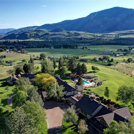 Casia Lodge And Ranch Twisp Екстериор снимка