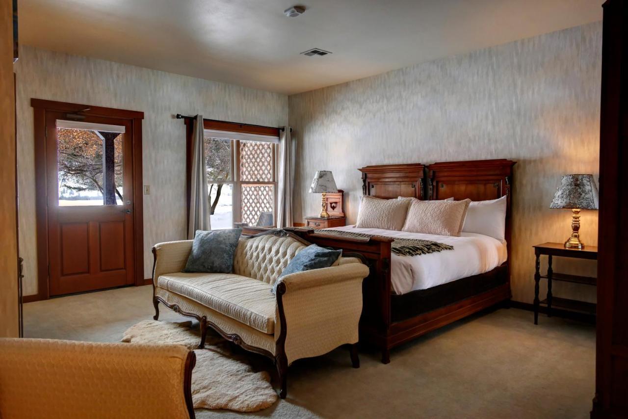 Casia Lodge And Ranch Twisp Екстериор снимка