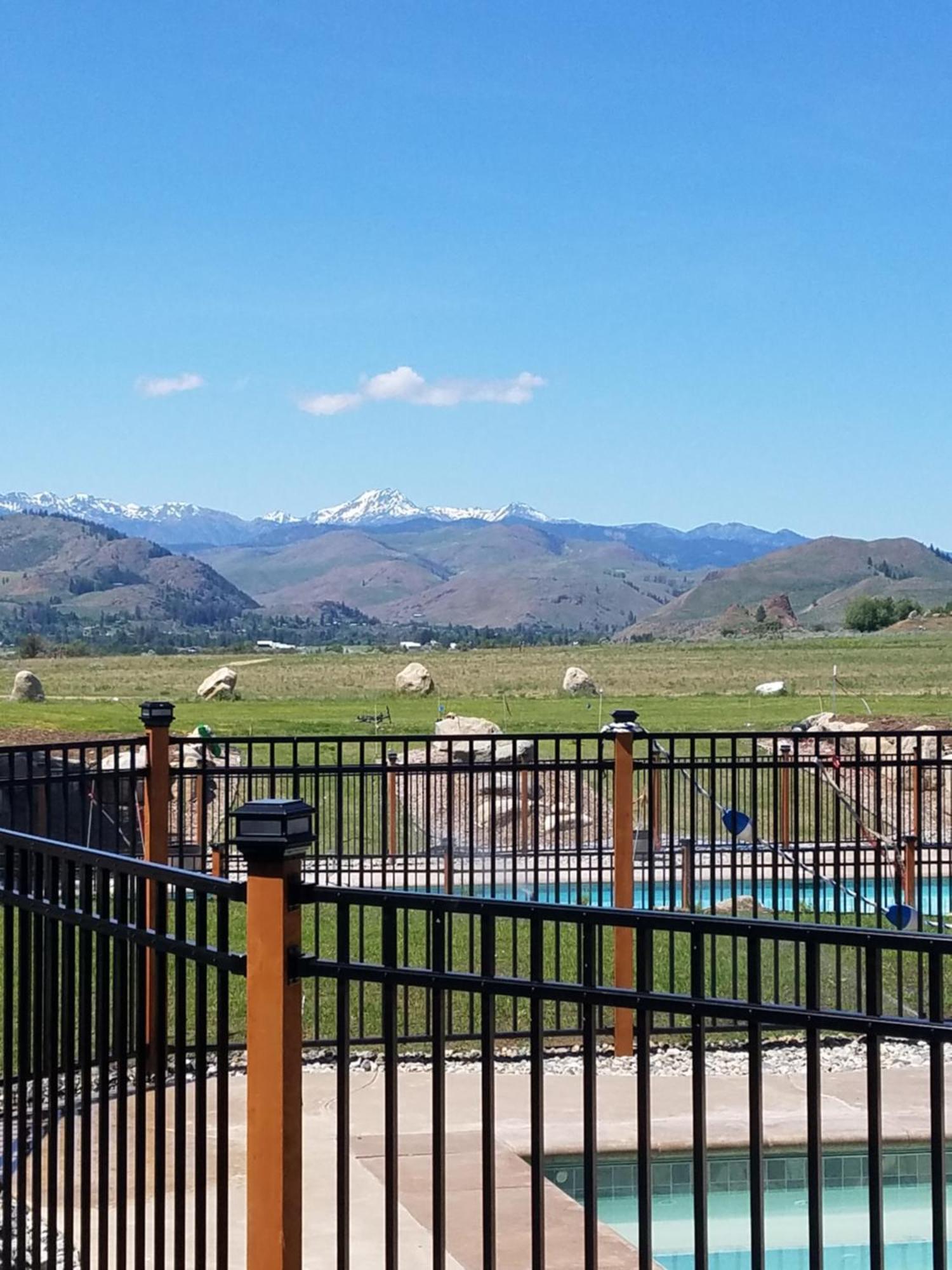 Casia Lodge And Ranch Twisp Екстериор снимка